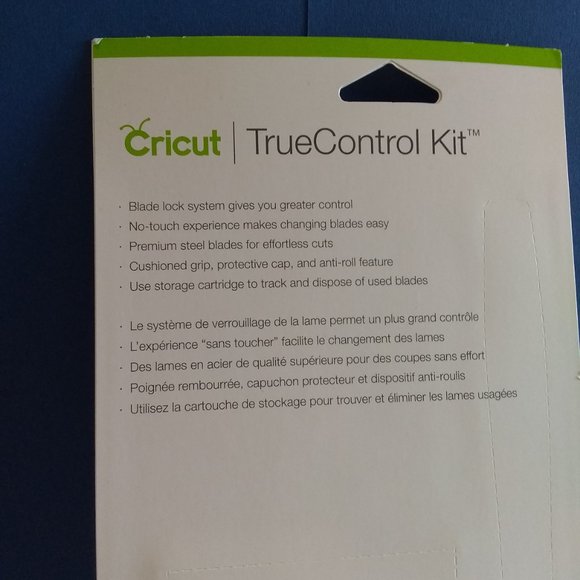 NEW Cricut Knife Set with extra blades - Picture 3 of 3